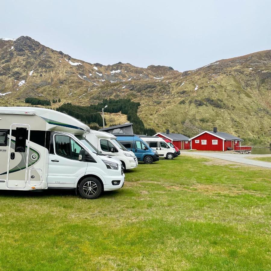 Brustranda Fjordcamping Valberg ภายนอก รูปภาพ