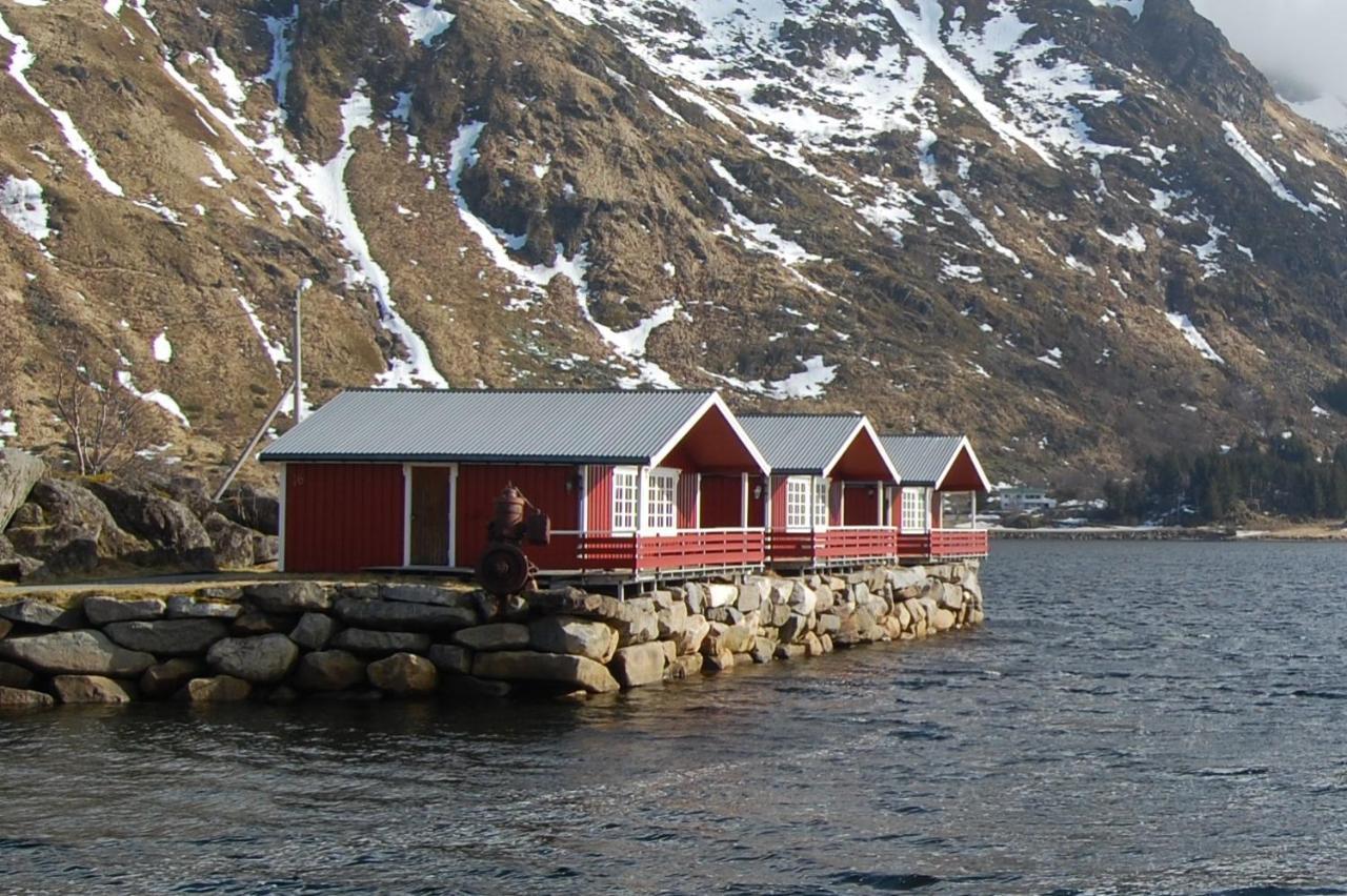 Brustranda Fjordcamping Valberg ภายนอก รูปภาพ