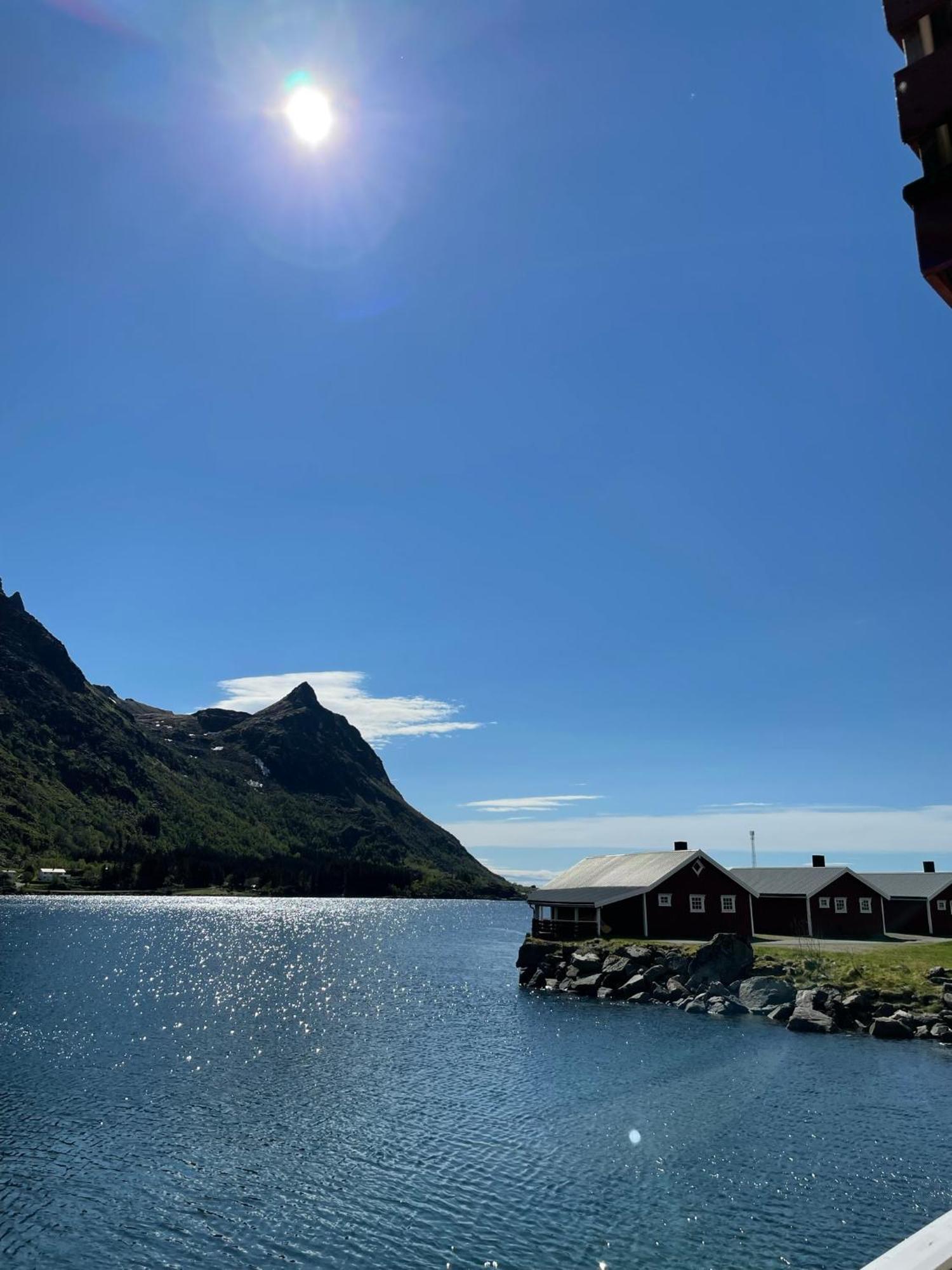 Brustranda Fjordcamping Valberg ภายนอก รูปภาพ