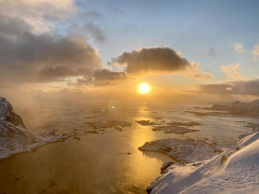 Brustranda Fjordcamping Valberg ภายนอก รูปภาพ