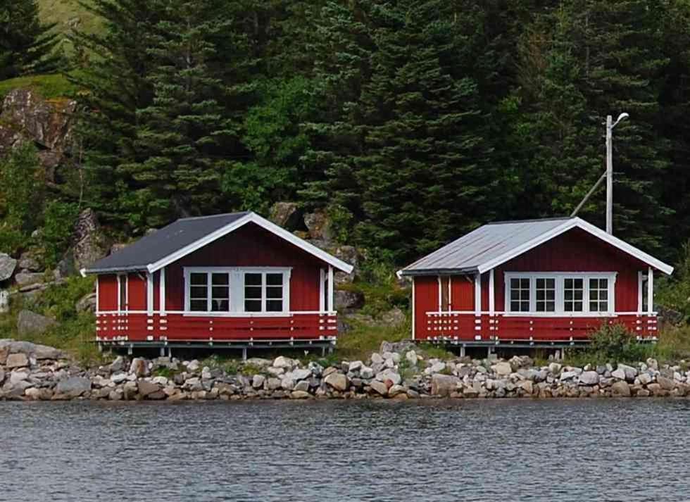 Brustranda Fjordcamping Valberg ภายนอก รูปภาพ