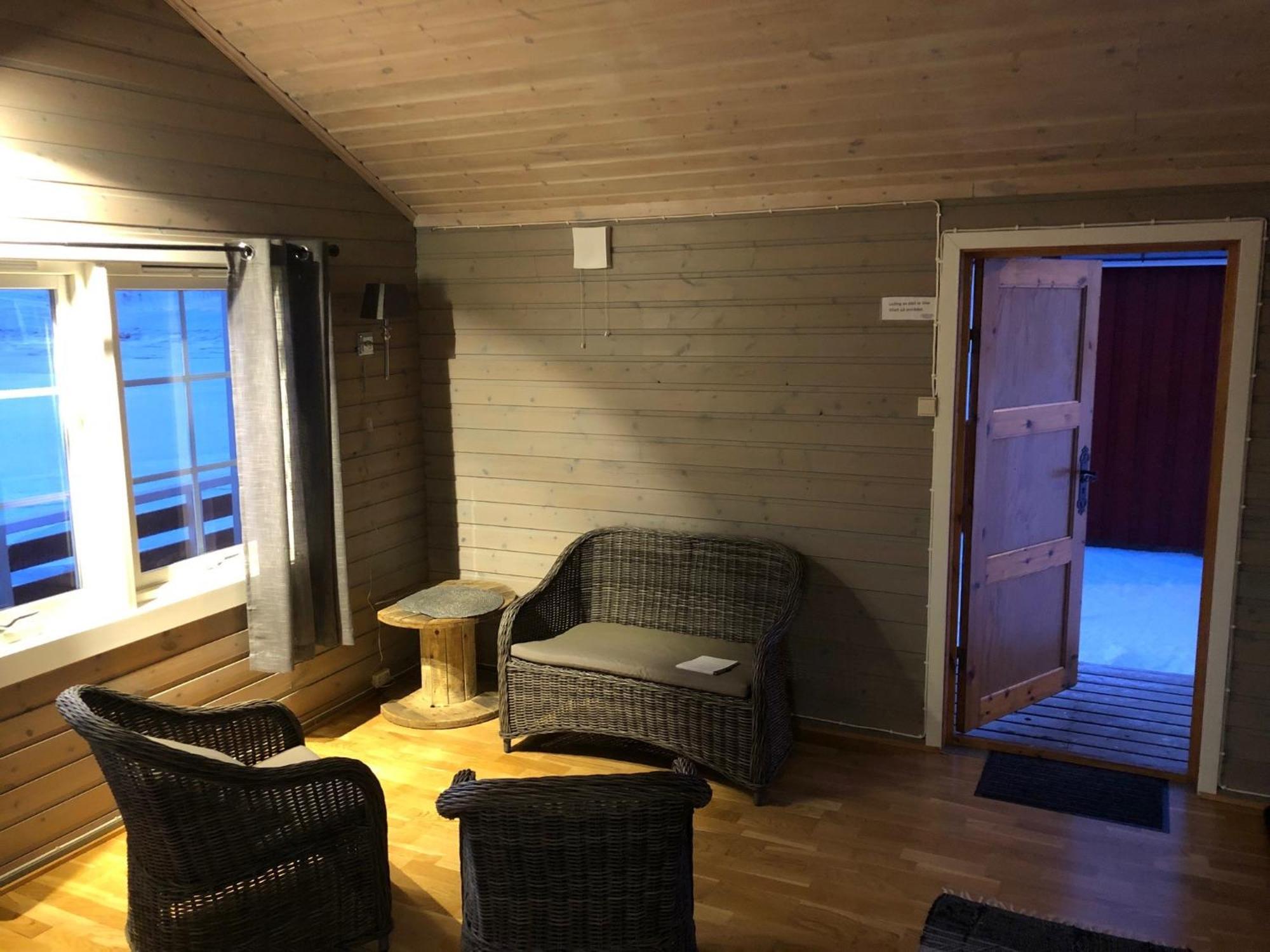 Brustranda Fjordcamping Valberg ภายนอก รูปภาพ