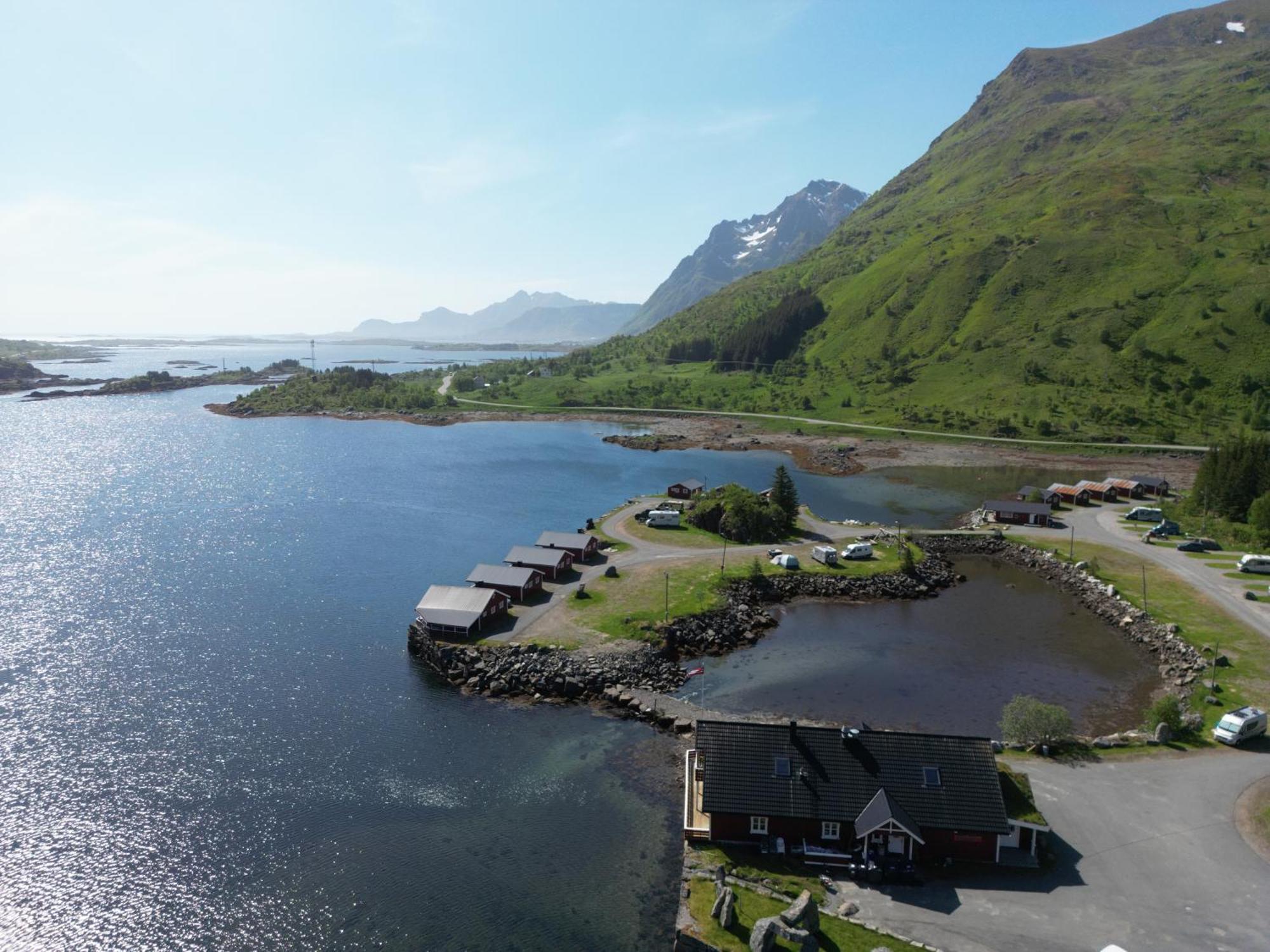 Brustranda Fjordcamping Valberg ภายนอก รูปภาพ